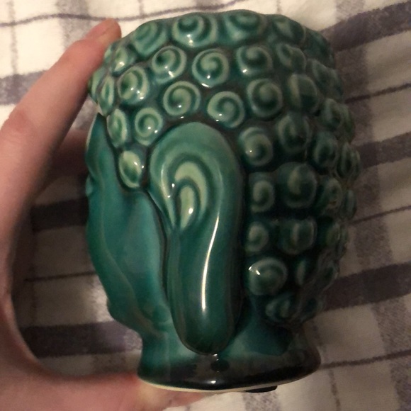 Lit once! Beautiful Buddha candle - Picture 3 of 4